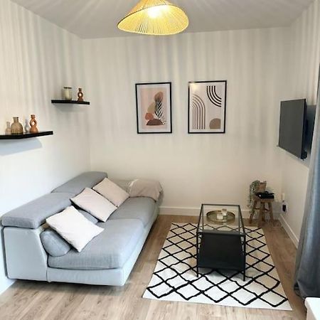 Appartement Eloi - 1 Chambre Mont-de-Marsan Exteriör bild