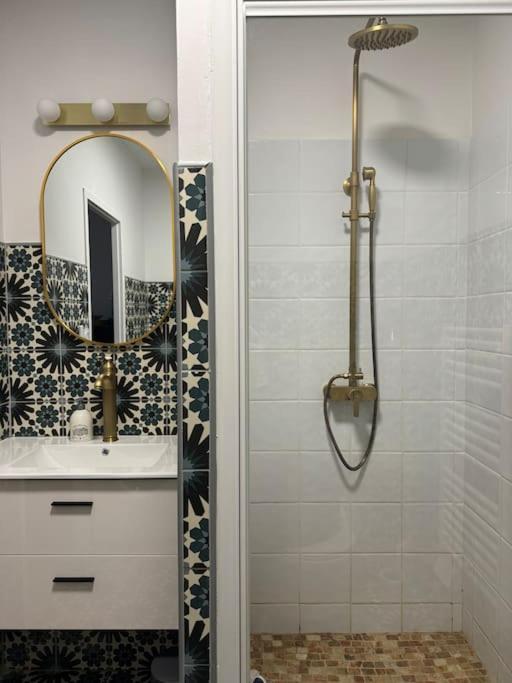 Appartement Eloi - 1 Chambre Mont-de-Marsan Exteriör bild